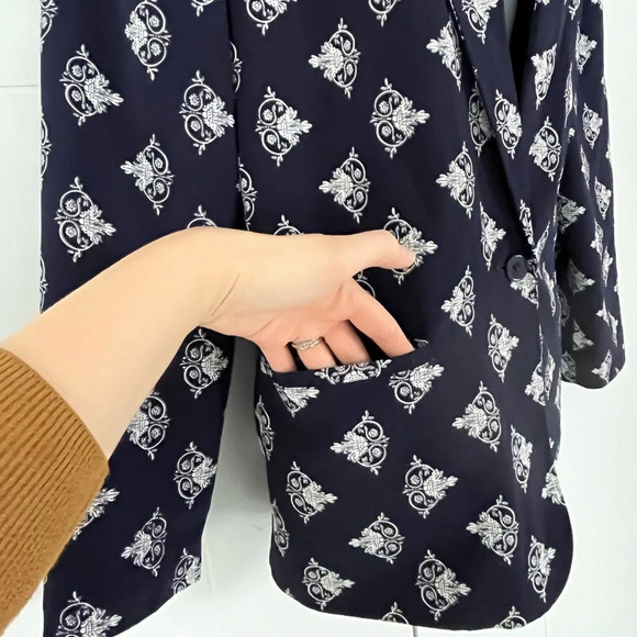 Vintage 80’s EATON COLLECTABLES/ Blazer/ Damask print/ White & blue/ Size US 14 - Picture 6 of 12